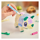 Crayola - Figurine géante Scribble Scrubbie - Dinosaure-COLORIEZ, LAVEZ, JOUEZ : Coloriez et personnalisez Rory avec les marqueurs inclus, puis lavez-le avec la brosse pour recommencer