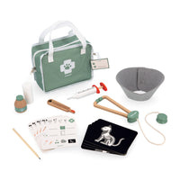 Janod - Coffret de jouets pour vétérinaire-Excellente façon de devenir vétérinaire avec ce superbe kit de soins pour animaux de compagnie !