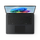 Microsoft - Surface Laptop Copilot+ PC 15 po Laptop avec Écran tactile - Snapdragon X Elite - 1 To SSD - 16 Go RAM - Windows 11 - Noir - Bilingue-Écran aux couleurs vives : Une luminosité remarquable grâce à la technologie HDR enrichie, il dévoile des blancs plus nets, des noirs plus sombres et un spectre de couleurs étendu