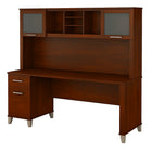 Bush Furniture – Bureau Somerset 72 W avec huche - cerisier Hansen (SET018HC)-L'ensemble comprend : bureau de 72 W avec tiroirs, huche de 72 W
