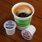 Pick Me Up Provisions - Capsules K-Cup de café torréfaction française Keurig, torréfaction foncée, 24 unités-Engagement envers un café 100 % d’origine responsable 