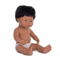 Miniland - Poupée bébé de 15 pouces anatomiquement correcte - garçon hispanique atteint du syndrome de Down.-Cette poupée fait partie de notre collection de poupées Miniland qui promeut la valeur de l'égalité chez les enfants, peu importe leur race, leur genre ou leur condition.