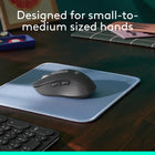 Logitech Signature M650 Souris Sans Fil - Graphite-Améliorez Votre Confort : Cette souris offre de longues heures de confort grâce à une forme à contours, un placement doux pour le pouce et des côtés en caoutchouc pour que la main reste en place