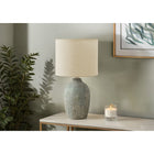 Monarch Specialties - Luminaire - 18 po H Lampe De Table - Céramique Verte - Abat-Jour Beige - Contemporain - Moderne-Utilisant une ampoule standard de 60W (non incluse), cet éclairage décoratif est équipé d'un interrupteur à bouton rotatif facile à utiliser pour éclairer instantanément une pièce