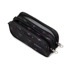 JanSport - Grande Pochette Pour Accessoires, Bad Bows-La pochette à accessoires à deux compartiments est parfaite pour transporter des stylos et des crayons d'un côté et des cordons d'alimentation de l'autre