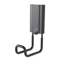 Gator Magnetics - Crochet magnétique fermé MEGA de 3 po - Capacité de 45 lb - Noir-Offre jusqu'à 45 lb de capacité de maintien en cisaillement et permet de fixer tout ce que vous souhaitez accrocher aux armoires en acier, aux racks et aux autres surfaces en acier de votre garage, atelier, grange à poteaux, remise, etc. C'est ainsi qu'un crochet devrait fonctionner au lieu que votre outil glisse sur la surface en acier jusqu'à ce qu'il tombe au sol.