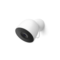 Google Nest Cam Outdoor Filaire (2e gén) -Restez informé de ce qui vous tient à cœur.
Grâce à l'intelligence de Google Home, vous pouvez obtenir des descriptions d'événements plus détaillées, rechercher dans votre historique vidéo en posant simplement une question, et rester informé des éléments qui vous intéressent, comme l'ouverture du portail ou le fait que votre chien creuse dans le jardin