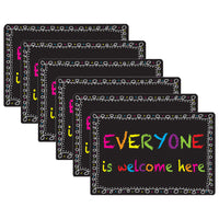 Ashley Productions - Smart Poly Tapis de souris pour ordinateur - 8" x 10" - Tout le monde est le bienvenu ici - Boucle de craie - Paquet de 6-Commencez votre journée du bon pied avec ces accessoires élégants et fonctionnels qui arborent des citations inspirantes et des expressions positives.