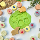 Yellow Door - YUS1232 Pierres d'estampage de l'alphabet - minuscules-Faciles à laver, ces tampons polyvalents sont durables pour toutes sortes de jeux de lettres à l'intérieur et à l'extérieur.