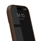 Ideal of Sweden - Étui Silicone MagSafe Mocha Mousse pour iPhone 17 Pro Max-Doublure protectrice en microfibre