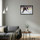 Tim Stutzle Ottawa Senators - Toile encadree - 31" x 22"-Prêt à accrocher - livré entièrement assemblé