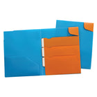 Oxford - Reliure en poly à quatre pochettes Divide It Up, variées-La capacité de subdivision vous permet d'entreposer facilement de gros papiers