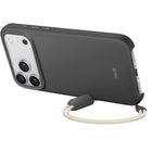 Beats - Étui Kickstand avec MagSafe et contrôle de caméra pour iPhone 17 Pro Max - Gris granit-Pour créer la béquille, un adaptateur à l’extrémité du cordon glisse et s’attache à un point magnétique sur le côté du boîtier