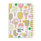 Orange Circle Studio - 2026 Agenda Oliver - 8.25 po x 5.75 po - pickleball rallier-Comprend une pochette en polyuréthane végétalien durable pouvant contenir deux stylos ou crayons de taille standard