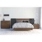 Nexera - Commode James 4 tiroirs, Noyer-Meubles conçus et produits au Canada à partir de panneaux de particules et de MDF certifiés CARB II/FSC.  Item expédié en 24-48 heures après réception de la commande.  Assemblage requis