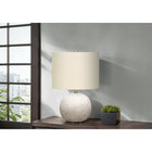 Monarch Specialties - Luminaire - 20 po H Lampe De Table - Béton Gris - Abat-Jour Ivoire / Crème - Contemporain-L'interrupteur rotatif à 3 voies facile à utiliser maintient une seule ampoule (non incluse) avec une puissance maximale de 100 W / 120 V pour régler l'ambiance lumineuse et éclairer ou assombrir instantanément une pièce