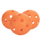 Onix - Balles d'intérieur Fuse - Orange - Paquet de 3-PERFORMANCE CONSTANTE: La balle Fuse assure une transition transparente entre le jeu en intérieur et en extérieur, offrant une expérience cohérente dans différents environnements