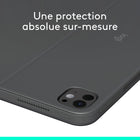 Logitech - Étui clavier Combo Touch pour iPad Pro 13 pouces M4 2024 - Graphite - Anglais-Une protection absolue sur-mesure: l'étui unique léger mais robuste de cet étui clavier pour iPad protège votre iPad des rayures pour que vous puissiez l'emporter partout en toute tranquillité 