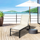 Outsunny - Chaise longue de patio avec dossier réglable à 5 positions - blanc-Tissu en maille respirant, séchage rapide et reste frais en été