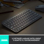 Logitech - MX Keys Mini pour Mac Clavier Minimaliste Sans Fil Eclairé - USB-C - Gris Pale-Rechargeable USB-C : MX Keys Mini pour Mac clavier bluetooth reste chargé jusqu'à 10 jours avec une batterie chargée complètement et jusqu'à 5 mois avec le rétroéclairage éteint