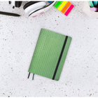 Hilroy - Journal à motif tissé gaufré - 4 po x 6 po - Ligné - 96 feuilles - vert forêt-Fermeture élastique sécurisée pour aider à protéger le contenu