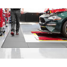 WeatherTech - Tapis d'extrémité anti-fatigue ComfortMat Connect - Bordé - Gris - Paquet de 2-Assemblez trois pièces de centre à deux pièces d’extrémité pour obtenir un ComfortMat Connect de 4,57 m de long.