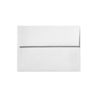 LUX - Enveloppes A4 pour invitations (4 1/4 x 6 1/4), 60 lb., blanc avec bande détachable, 250/boîte (4872-WPP-250)-Les enveloppes d’invitation A4 (4 1/4 x 6 1/4 po) sont idéales pour les invitations, les cartes de remerciements, les invitations de mariage et les faire-part