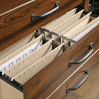 Sauder 422034 La Collection Carson Forge Classeur latéral - Finition Washington Cherry-Visserie et accents de style fer forgé.