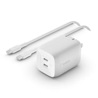 Belkin - Chargeur mural BoostCharge Pro 65 W à deux ports USB-C GaN-TECHNOLOGIE DE CHARGE RAPIDE : La technologie USB-C Power Delivery 3.0 charge rapidement un iPhone 14 ou Samsung Galaxy S23 Ultra de 0-50 % en 24 et 26 minutes respectivement. La technologie PPS ajuste de manière dynamique la tension de sortie afin de charger en toute sécurité les appareils tels qu'iPhone, Galaxy et bien d'autres