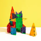 MAGNA-TILES - Ensemble de construction magnétique Combo 62 pièces-Idéal Pour Les Cadeaux: Un cadeau idéal pour les enfants de plus de 3 ans qui veulent construire n'importe où et n'importe comment. 