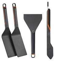 Blackstone - Ensemble d’accessoires série E – 4 pièces-Le kit inclut spatule pour plaque E-Series (Qté 2), grattoir pour plaque (Qté 1) et pinces (Qté 1)