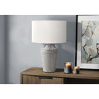 Monarch Specialties - Luminaire - 28 po H Lampe De Table - Céramique Gris - Abat-Jour Ivoire / Crème - Transitionnel-L'abat-jour complémentaire en tissu ivoire adoucit la lumière, améliorant l'ambiance générale tout en offrant des solutions d'éclairage pratiques pour tous les espaces de style transitionnel