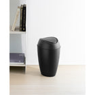 Umbra - Twirla Corbeille à papier (9 litres) noir-Durable et toujours propre : fabriquée en polypropylène durable, stable et facile à entretenir, la poubelle se nettoie simplement à laide dun chiffon humide