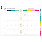 AT-A-GLANCE - Agenda hebdomadaire/mensuel Emily Ley tuile 2025 - 8 1/2 po H x 5 3/8 po l - Multicolore - Bilingue-Un mois sur deux pages comprenant des blocs quotidiens non lignés, une section de tâches lignée, un « conseil de simplicité » pour vous aider à planifier et des onglets pour une navigation facile
