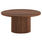 Hudson&Canal - Table basse ronde cannelée Rollan de 81 cm de large, noyer satiné-La table est fabriquée en MDF de haute qualité et durable