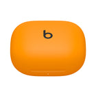 Beats - Écouteurs Powerbeats Pro 2 - Orange électrisant-Le mode Égalisation dynamique utilise des microphones avancés pour mesurer ce que vous entendez, puis ajuste les fréquences de votre musique pour vous. L’Audio spatial personnalisé avec suivi dynamique des mouvements procure un son immersif, avec une restitution claire et riche des fréquences moyennes et élevées ainsi que des basses puissantes.