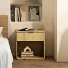 Manhattan Comfort - Table de nuit Clive 22" style mid-century moderne à 1 tiroir - chêne naturel et noir-Un grand tiroir spacieux offre un espace de rangement dissimulé pratique pour les essentiels de chevet