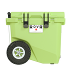 RovR - RollR 45 Glacière rigide à roulettes pintes avec poignée télescopique - Matcha-Les pneus gonflables tout-terrain RollR 9'' glissent sans effort sur le sable, la terre et l’herbe durs