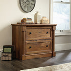 Sauder 420607 La Collection Palladia Classeur latéral - Finition Vintage Oak-Le mécanisme de sécurité à verrouillage permet de n'ouvrir qu'un seul tiroir à la fois.