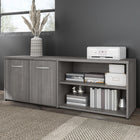 Bush Business Furniture - Armoire de rangement basse hybride avec portes, gris platine (HYS160PG-Z)-Les portes des armoires dissimulent l'équipement et les fournitures que vous souhaitez garder hors de vue ; les étagères ouvertes sont parfaites pour les livres et les matériaux fréquemment utilisés