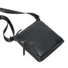 Nicci - Sac à bandoulière pour femme avec poche avant zippée - Noir -Poche zippée sur le devant