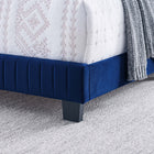 Modway - Celine Chenal Touffé Performance Velvet Lit King, Marine-Pieds en bois massif