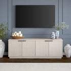Hudson&Canal - Meuble TV Mansfield pour téléviseurs jusqu'à 78" - Blanc aulne-Fabriqué à partir de matériaux robustes en MDF et PVC dans une finition blanche en aulne fabriquée à la main
