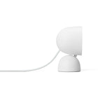 Google - Nest Cam Indoor filaire (3e gén)-La vidéo est nette et claire en 2K, la plus haute résolution jusqu'à maintenant pour la Nest Cam. Profitez de couleurs riches et de détails précis même par faible luminosité, et voyez dans l'obscurité avec Vision nocturne. Grâce à notre champ de vision le plus large et le plus haut, vous pouvez voir encore plus loin dans un couloir ou une grande pièce