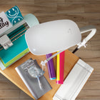 OttLite - Lampadaire de loisirs Easyview à LED - Clearsun - Blanc-La hauteur se règle de 47,5 à 64 pouces