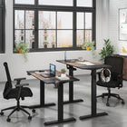 LjubLjana - Bureau assis-debout à hauteur réglable électrique de 47 po - Bois/Noir-La nouvelle conception supérieure divisée horizontalement assure une configuration robuste avec la commodité de l'expédition de l'ensemble du bureau dans une seule boîte
