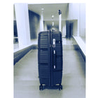 TRAVLR - Bagage De Cabine Rigide 20 po -Bleu Marine-Poignée de chariot télescopique avec hauteurs de verrouillage à plusieurs niveaux