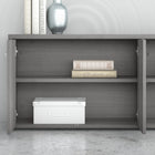 Bush Business Furniture - Armoire de rangement basse hybride avec portes, gris platine (HYS160PG-Z)-Les zones de stockage ouvertes et fermées contiennent chacune une étagère fixe et une étagère réglable pour accueillir des articles de différentes tailles