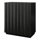 Hudson&Canal - Meuble d'appoint rectangulaire cannelé Molly - 28 po l - Grain noir-La capacité de charge supérieure est de 20 kg, l'étagère du milieu peut supporter 11 kg et l'étagère inférieure 16 kg