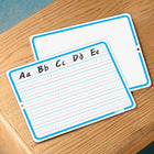 Hilroy - Emballage-valeur de 5 tableaux effaçables à sec double face - 12 po L x 9 po H - blanc - paquet de 5-DURABLE ET RÉUTILISABLE : Essuyez l'encre du marqueur avec la mini brosse à effacer incluse, et ils seront prêts pour la prochaine leçon. Ils s'effacent rapidement et complètement sans ombrages ni égratignures. Ils sont suffisamment durables pour résister même aux utilisateurs les plus exigeants. 